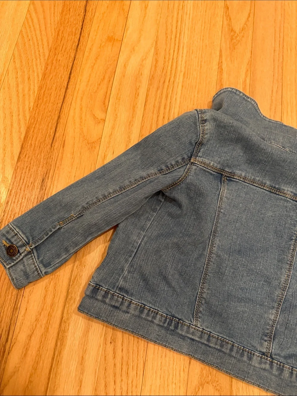 Carters 4T Children's Light Blue Denim Button Up Jacket with pockets 90% cotton